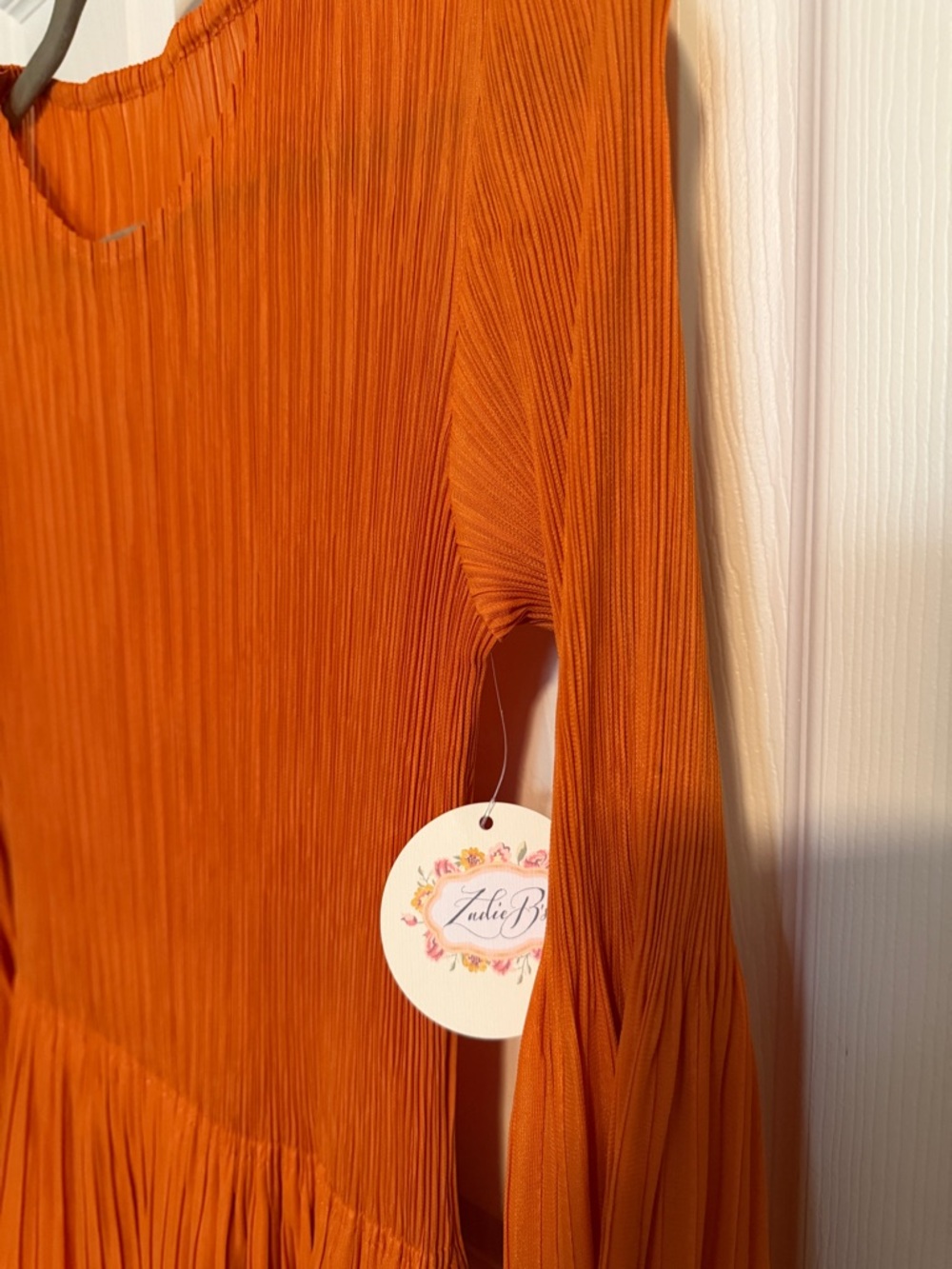 Zadie B’s Orange Pleated Midi Dress One Size Boho Ruffle Anthropologie Style NWT - Picture 6 of 8